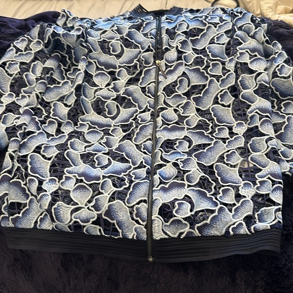 Jacket - Picture 7 of 7